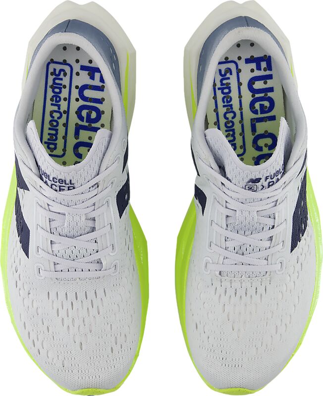NEW BALANCE W Fuelcell Supercomp Pacer V2 på