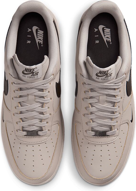 NIKE M AIR FORCE 1 på