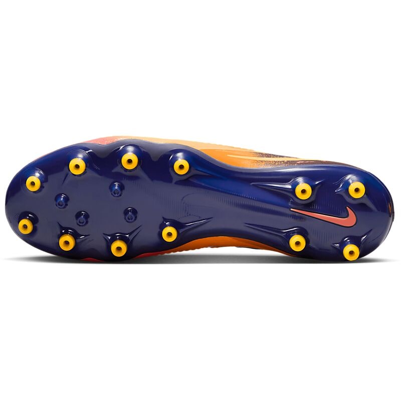 NIKE Phantom 6 Low Pro Ag-pro Eh på