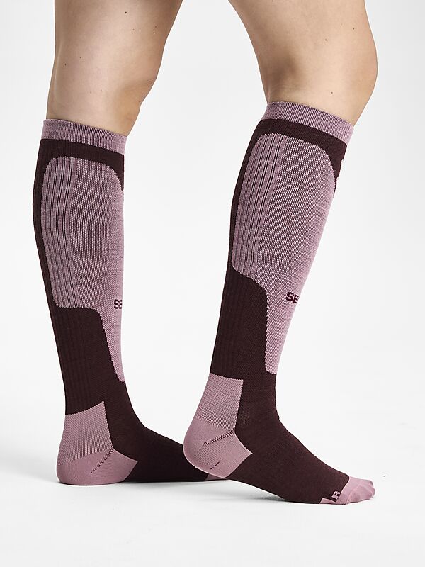 SEGER RACE LIGHT WOOL COMPRESSION SKI SOCK på