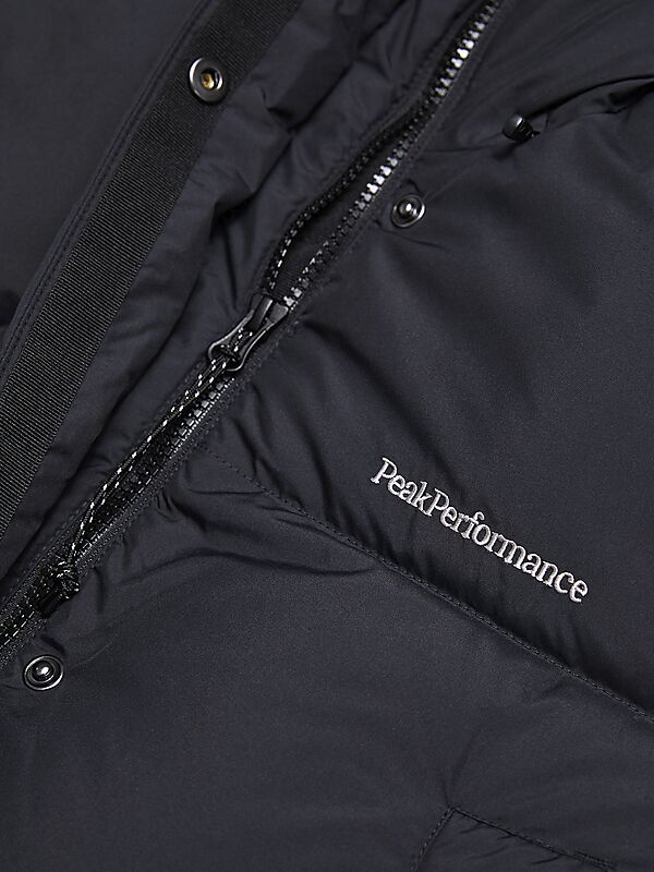 PEAK PERFORMANCE W Quiver Down Parka på