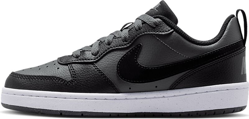 NIKE J COURT BOROUGH LOW GS på
