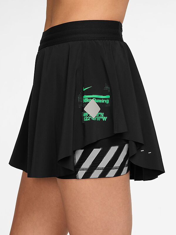 NIKE W NK SWIFT SKORT NV på