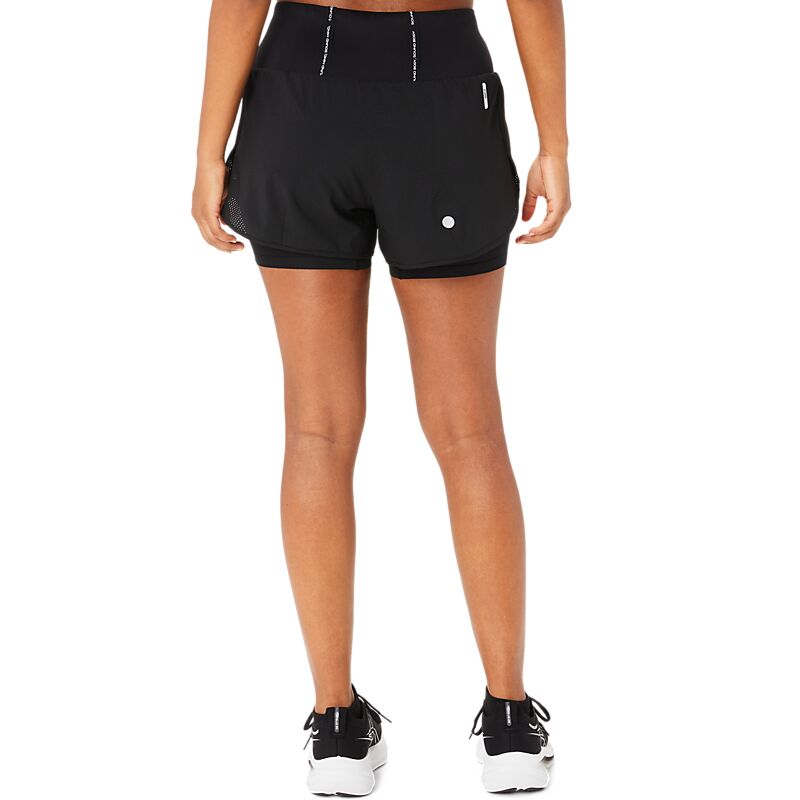 ASICS Road 2-N-1 3.5in Short på
