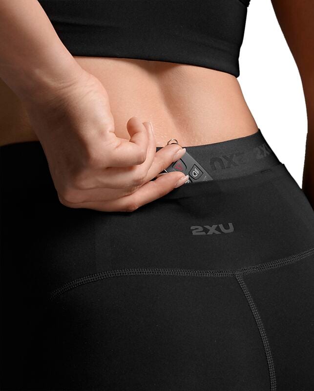 2XU Form Stash Hi-Rise Comp Tight på