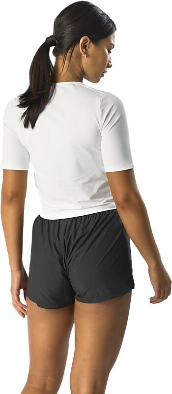 ICANIWILL Charge Cropped Mid Sleeve Wmn på