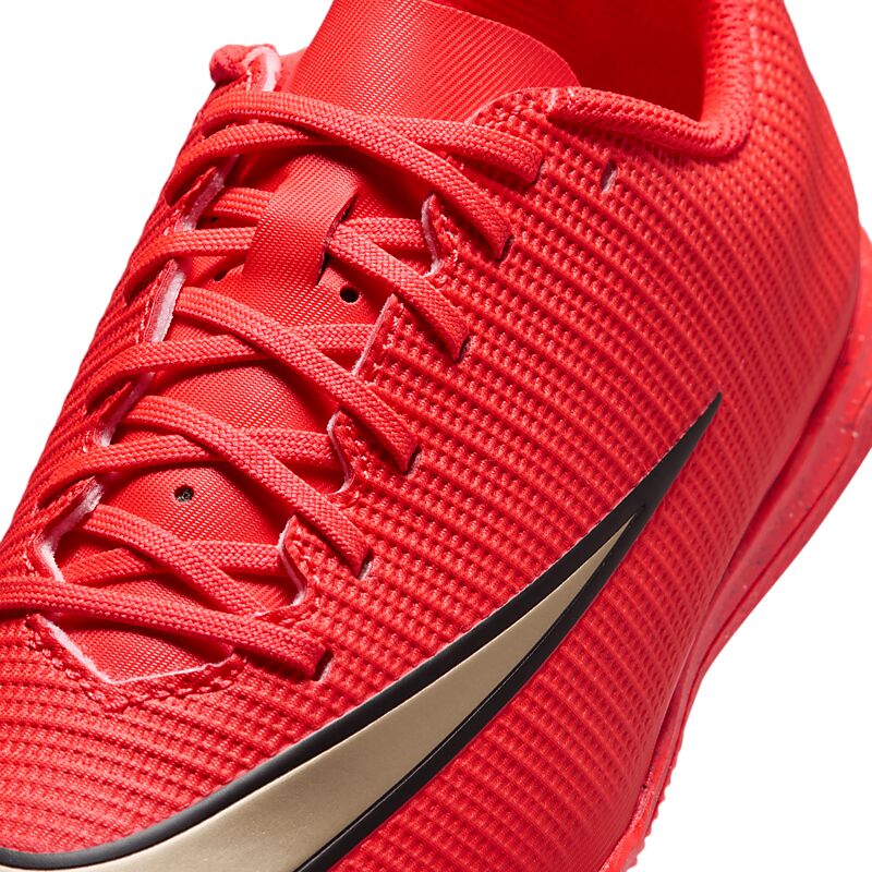 NIKE JR MERCURIAL VAPOR 17 CLUB IC på