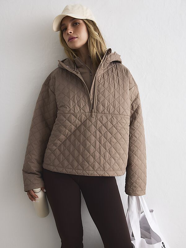 AIM´N W CROPPED QUILTED ANORAK på