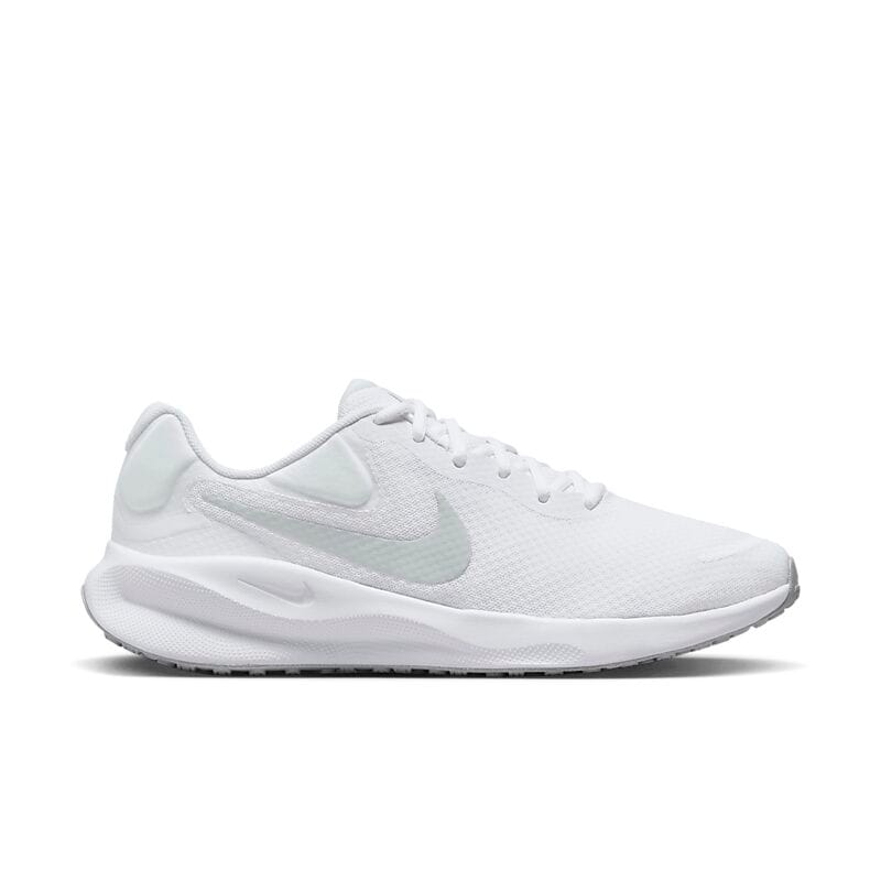 NIKE M Nike Revolution 7 på