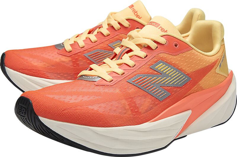 NEW BALANCE W Fuelcell Rebel V5 på