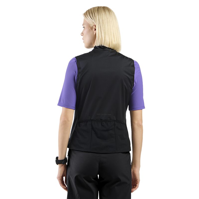 ODLO Explorer Windproof Vest på
