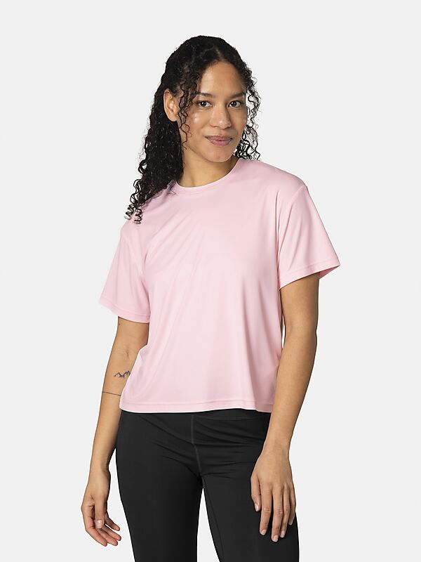 KARI TRAA UNA TEE på