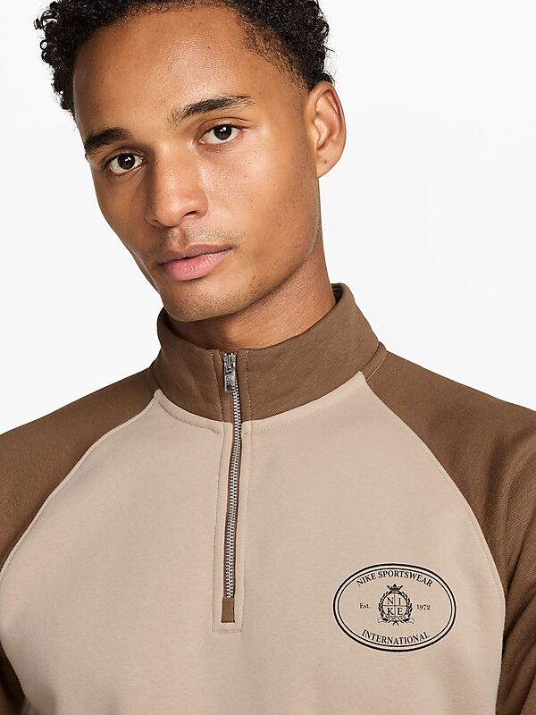 NIKE M SPW CLUB HALF-ZIP FLEECE TOP på