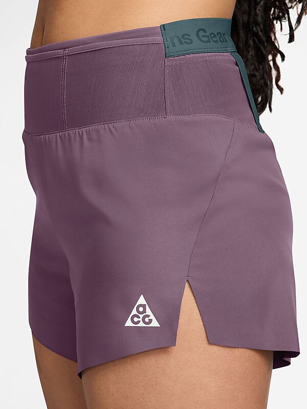 NIKE W ACG TRAIL DF MRBF 4IN SHORTS på