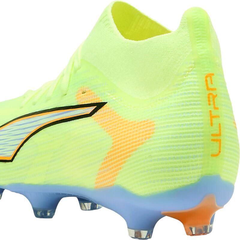 PUMA ULTRA 6 MATCH+ LU FG/AG W på
