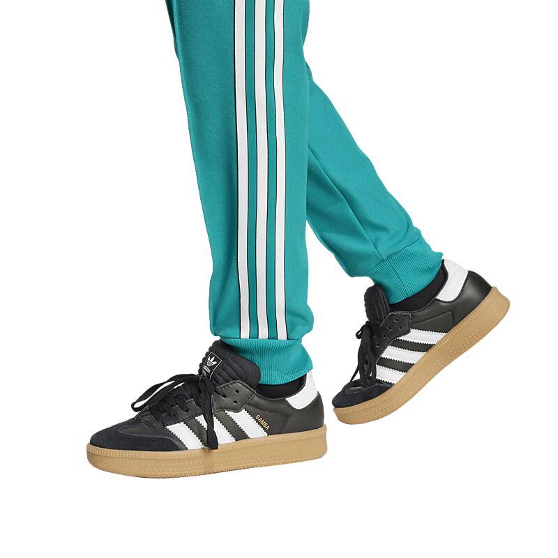 ADIDAS ORIGINALS Lfc Icon Tp Y på