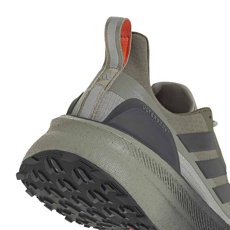 ADIDAS M Climawarm Ultraboost 5 på