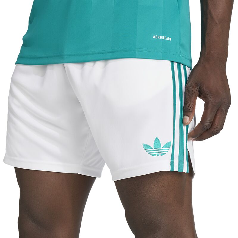 ADIDAS Lfc 3 Shorts på