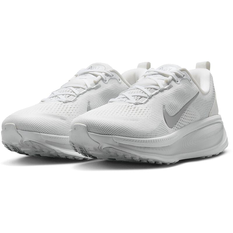 NIKE W Vomero 18 på