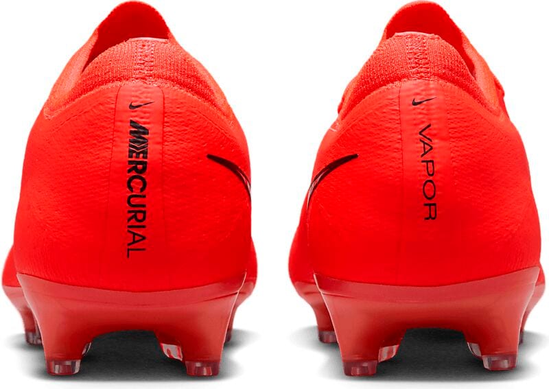 NIKE MERCURIAL VAPOR 17 EL AG på