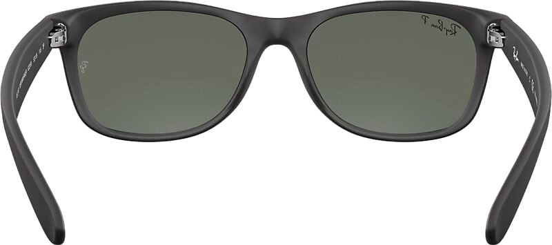 RAY-BAN NEW WAYFARER på