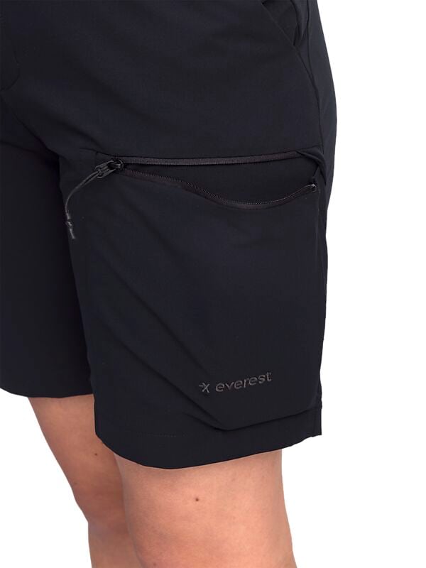 EVEREST W Venture Shorts på