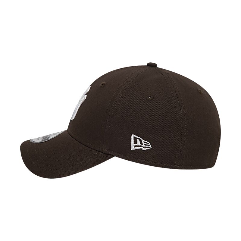 NEW ERA Nos League Ess 9forty Neyyan på
