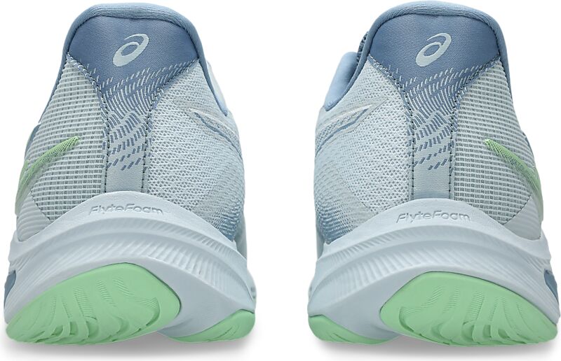 ASICS M Netburner Ballistic Ff 4 på