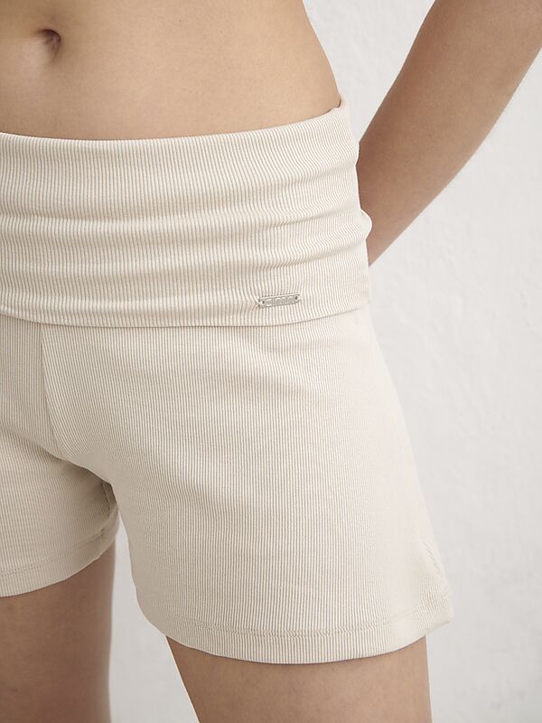 AIM´N W Ease Ribbed Shorts på