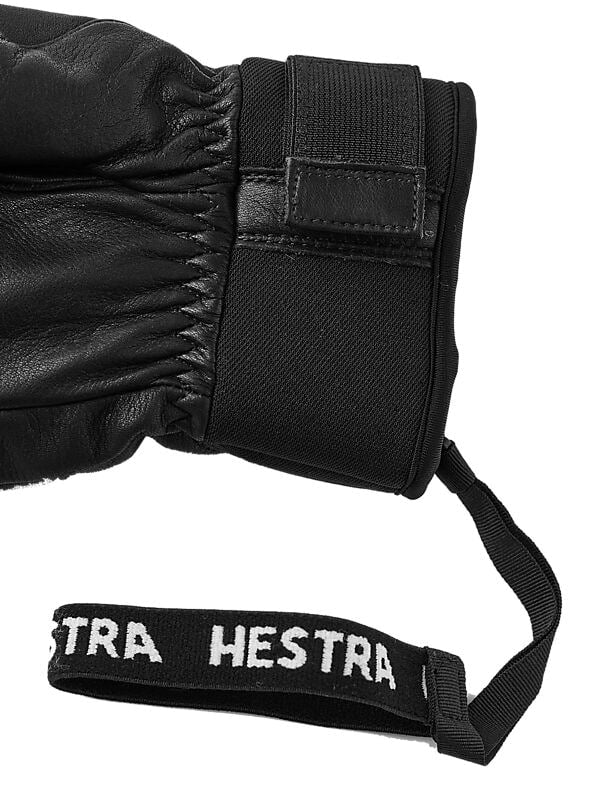 HESTRA Omni Mitt på