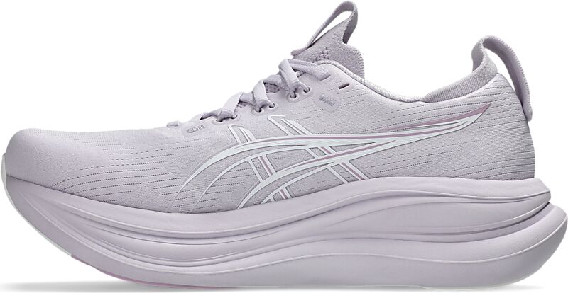 ASICS W GEL-NIMBUS 28 på
