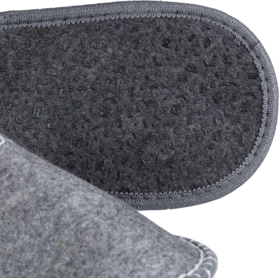B2X 6 Pairs Of Guest Slippers In Felt på