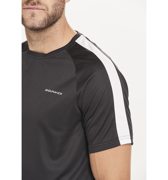 ENDURANCE Actty T-shirt på