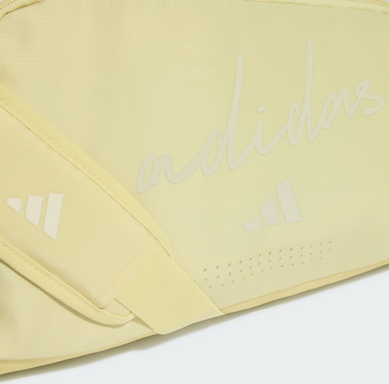 ADIDAS Adidas Adidas Woman Defender Duffelväska S Med Heltäckande Tryck på