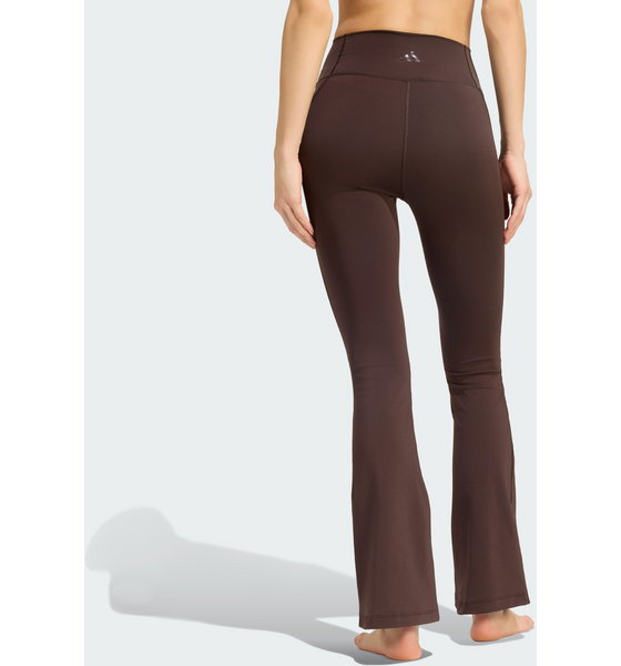 ADIDAS Adidas All Me Essentials Flare Leggings på