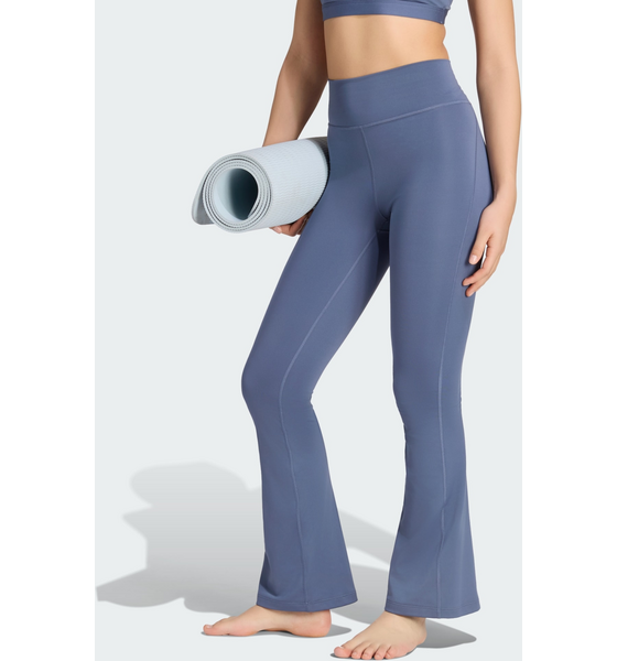 ADIDAS Adidas All Me Essentials Flare Leggings på