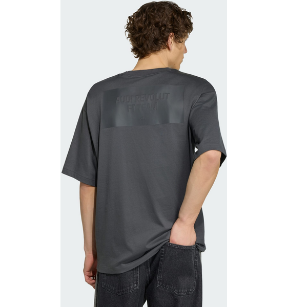ADIDAS Adidas Audi Revolut F1 Team Elevated Graphic I T-shirt på