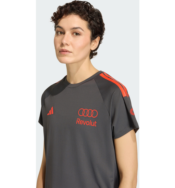 ADIDAS Adidas Audi Revolut F1 Team Mechanics Kortärmad Tröja på