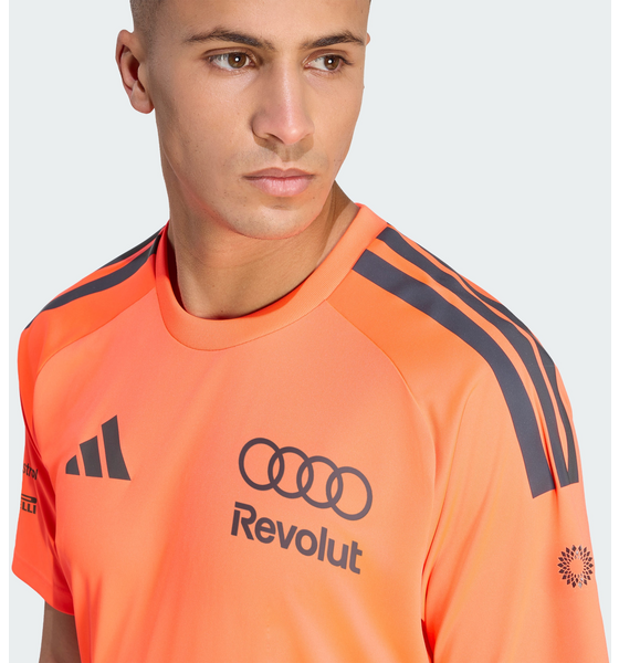 ADIDAS Adidas Audi Revolut F1 Team Set Up-t-shirt på