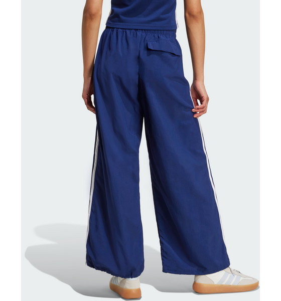 ADIDAS Adidas Essentials 3-stripes Lifestyle Woven Parachute Byxor på