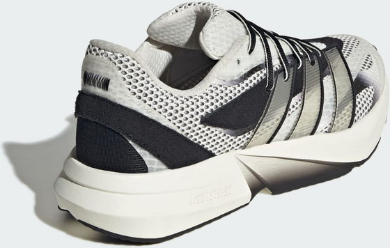 ADIDAS Adidas Lightblaze Skor på