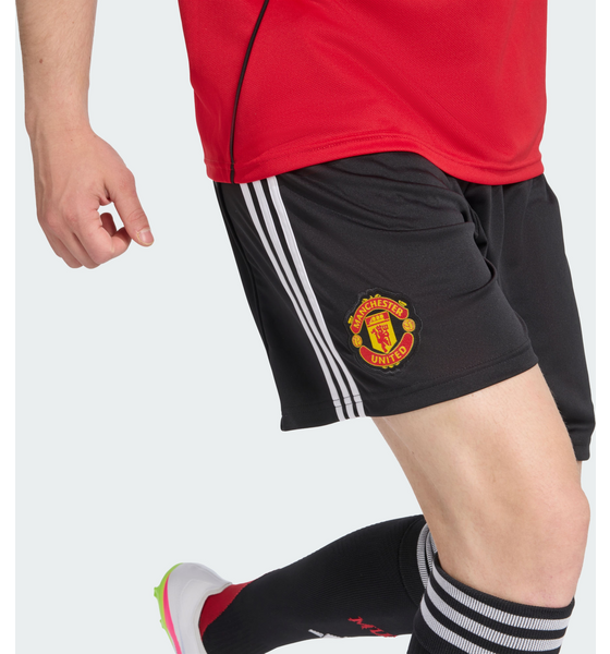 ADIDAS Adidas Manchester United 25/26 Hemmashorts på