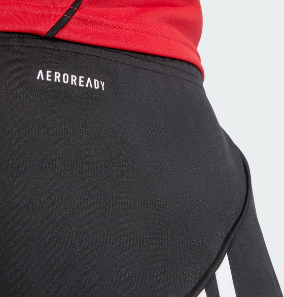ADIDAS Adidas Manchester United 25/26 Hemmashorts på
