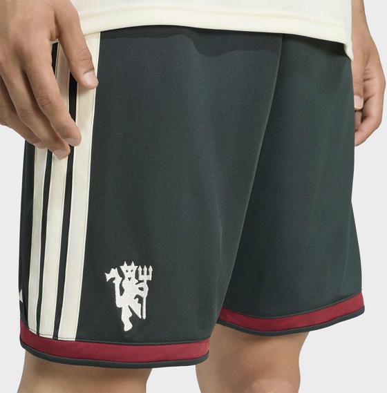 ADIDAS Adidas Manchester United 26/27 Third Shorts på