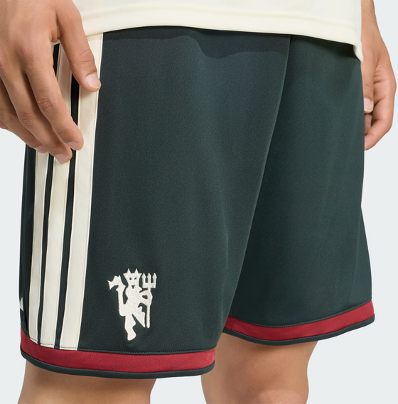 ADIDAS Adidas Manchester United 26/27 Third Shorts på