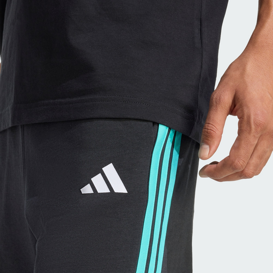 ADIDAS Adidas Mercedes - Amg Petronas Formula 1 Team Dna Shorts på