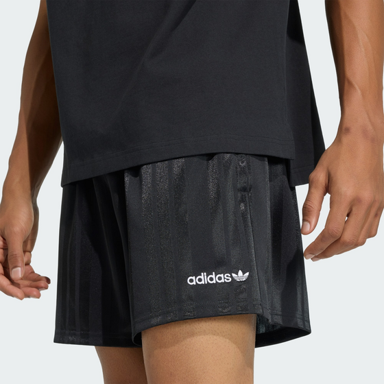 ADIDAS Adidas Mexiko Eqt Shorts på