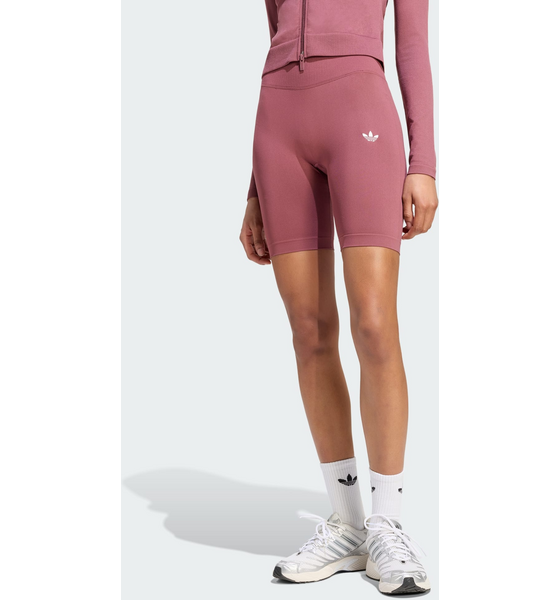 ADIDAS ORIGINALS Adidas Originals Essentials Seamless Shorts 13 Cm på