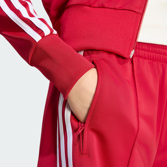 ADIDAS ORIGINALS Adidas Originals Firebird Classic Shorts på