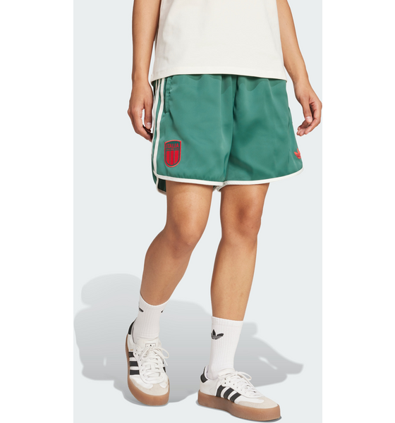 ADIDAS ORIGINALS Adidas Originals Italy Shorts på